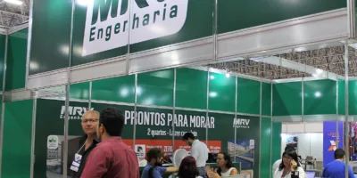 Por que as ações da MRV (MRVE3) estão caindo mais de 10% hoje?