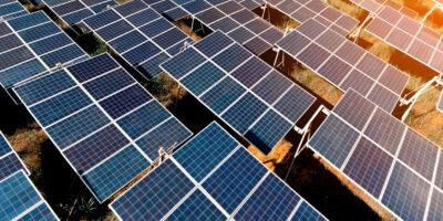 Focus Energia (POWE3) estreia na B3 com queda de 10%, negociada R$ 16,22