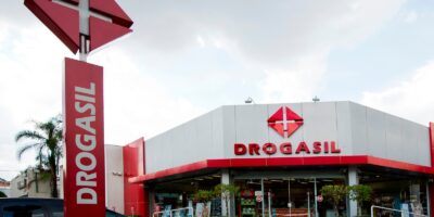 Lucro da Raia Drogasil (RADL3) soma R$ 213,7 mi no 1T24, alta anual de 4,8%