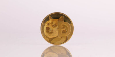 Criptomoeda Dogecoin dispara e já vale mais que Itaú (ITUB3)