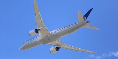 Boeing (BOEI34) tem prejuízo de US$ 37 milhões, menor que o esperado