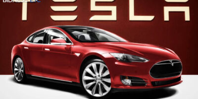 Tesla (TSLA34) tem queda de 39% nos lucros, em meio à pressão por postura de Musk