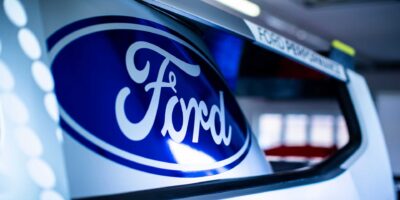 Ford (FDMO34) entrega fábrica em Camaçari, na Bahia