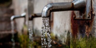 Sabesp (SBSP3), Sanepar (SAPR4): analistas atualizam preços-alvos