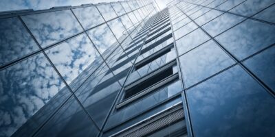 KNRI11 lucra R$ 28,4 milhões: veja o que mudou na carteira do FII