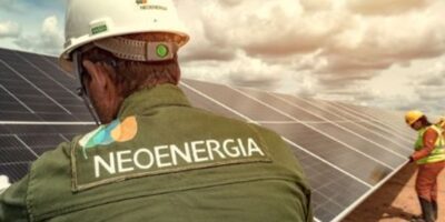Neoenergia (NEOE3) tem queda anual de 12% no lucro líquido