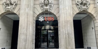 UBS (UBSG34): integração do Credit Suisse (C1SU34) intensificou prejuízo de US$ 785 milhões no 3º trimestre