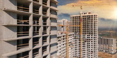 Melhores ações para investir no setor imobiliário, segundo analistas: Direcional (DIRR3), Cury (CURY3) e mais