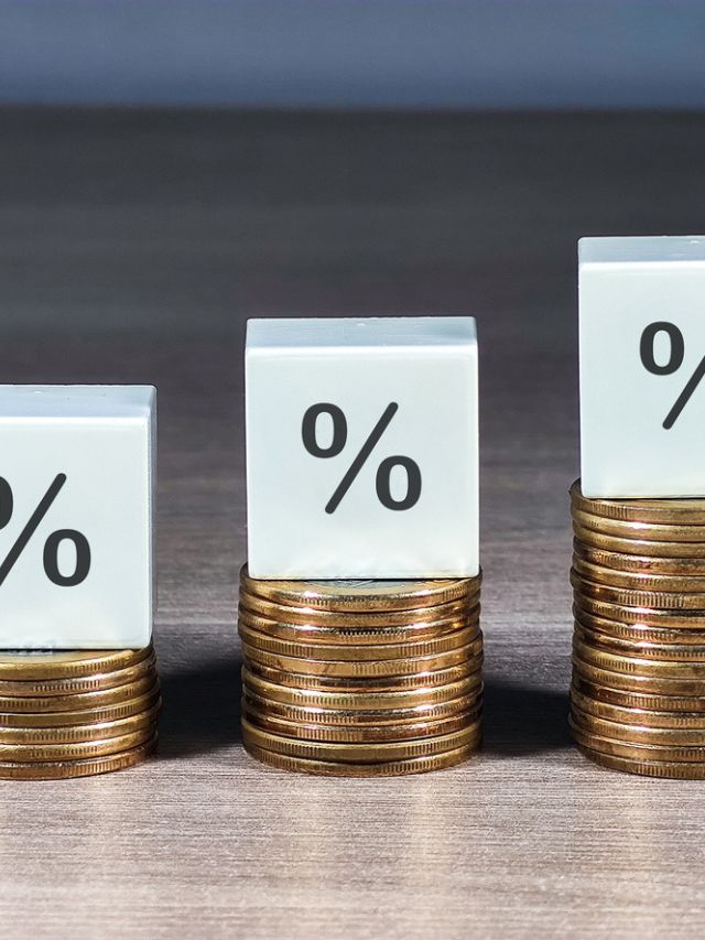 Juro médio no crédito livre sobe a 46,7% em novembro, diz BC; cheque especial vai a 141,7%