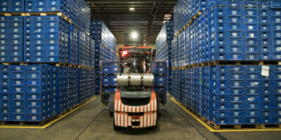 AmBev (ABEV3) decepciona no 3T25: entenda por que a XP manteve recomendação de venda