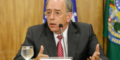 Azzas 2154: Pedro Parente vai presidir conselho da empresa fruto da fusão entre Arezzo (ARZZ3) e Grupo Soma (SOMA3)