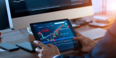 OUJP11 lucra R$ 4,16 mi e amplia carteira de CRIs com CDI + 2,8%