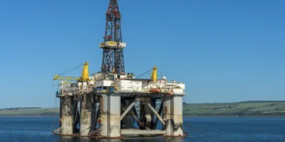 Prio (PRIO3) recua após queda na produção em setembro; veja detalhes