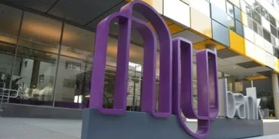 Nubank (ROXO34) ou Inter (INBR32): quem ganha no placar dos indicadores?