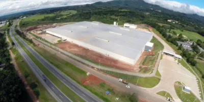 Fundo imobiliário sobe em último dia na B3; IFIX tem queda mais acentuada do mês