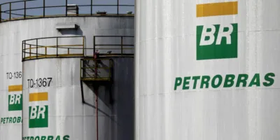 Petrobras (PETR4) anuncia aumento de 3,8% para o preço do querosene de aviação