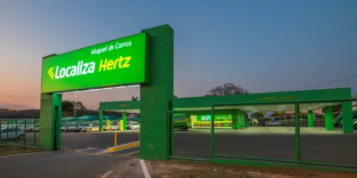 Localiza (RENT3) anuncia R$ 543,6 milhões em JCP; veja quem tem direito