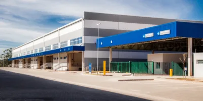 BTLG11 mantém lucro estável e reforça caixa com vendas de ativos