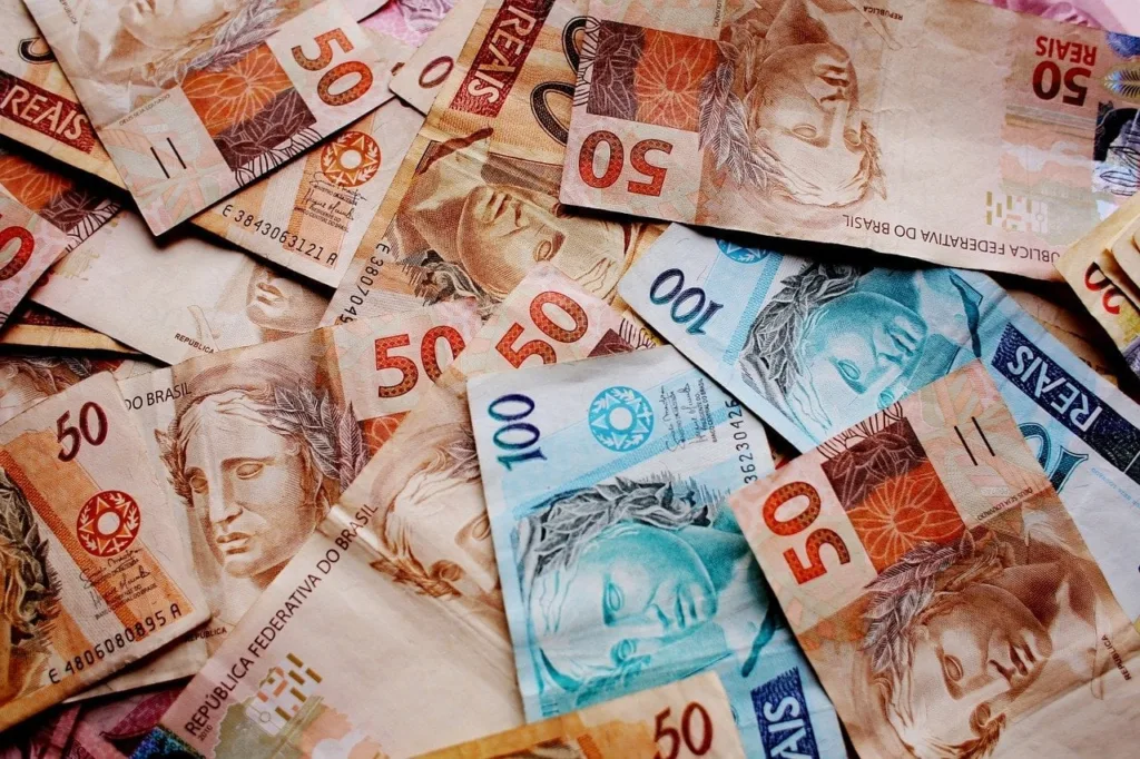 IPCA-15 de julho fica em 0,06% e reforça cenário de corte da Selic; entenda