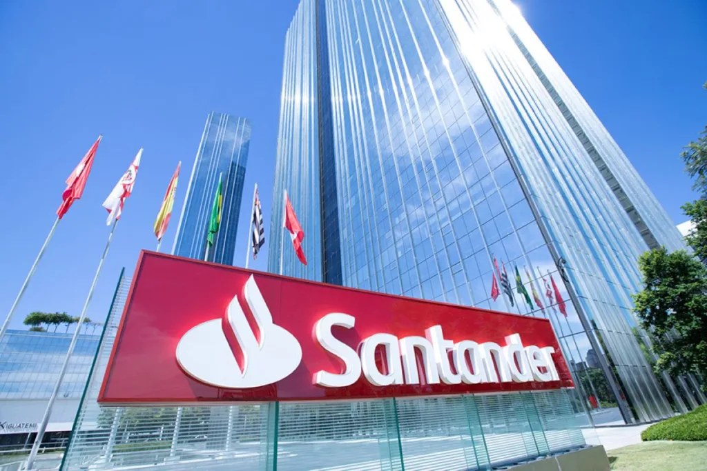 Santander Brasil (SANB11) tem lucro de R$ 3 bilhões no 2T26, queda de 17,6%