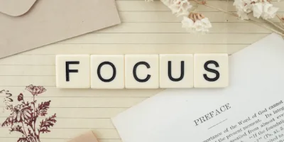 Boletim Focus eleva Selic em 2026 de 13,75% para 14,00%; veja detalhes