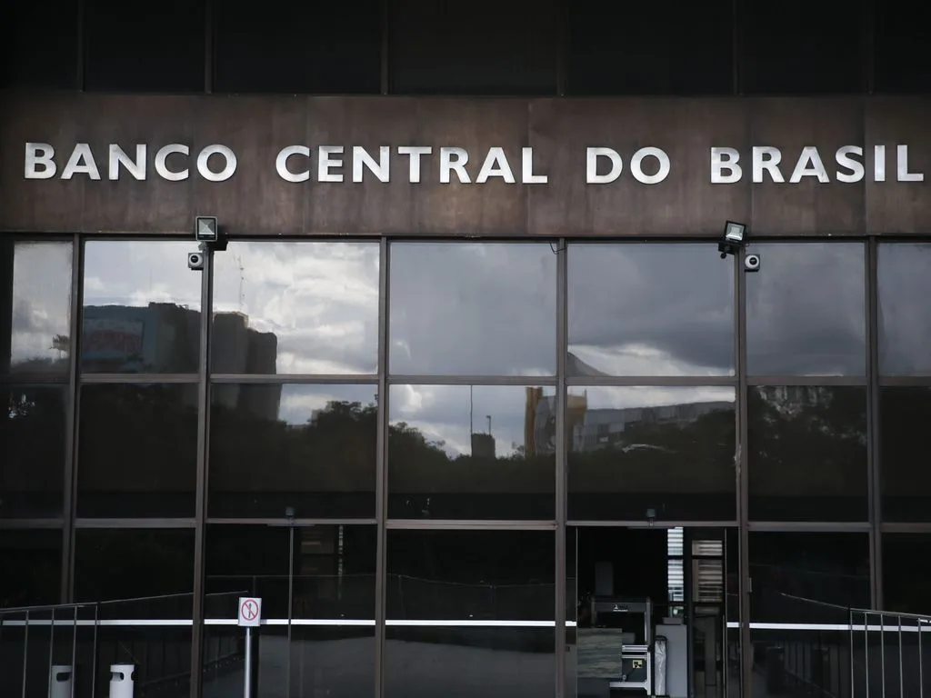 Depois do caso Master, Banco Central crava se há risco no sistema financeiro brasileiro