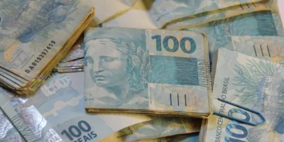 IRB(Re) (IRBR3) e Bradesco (BBDC4) pagam dividendos nesta sexta; veja detalhes