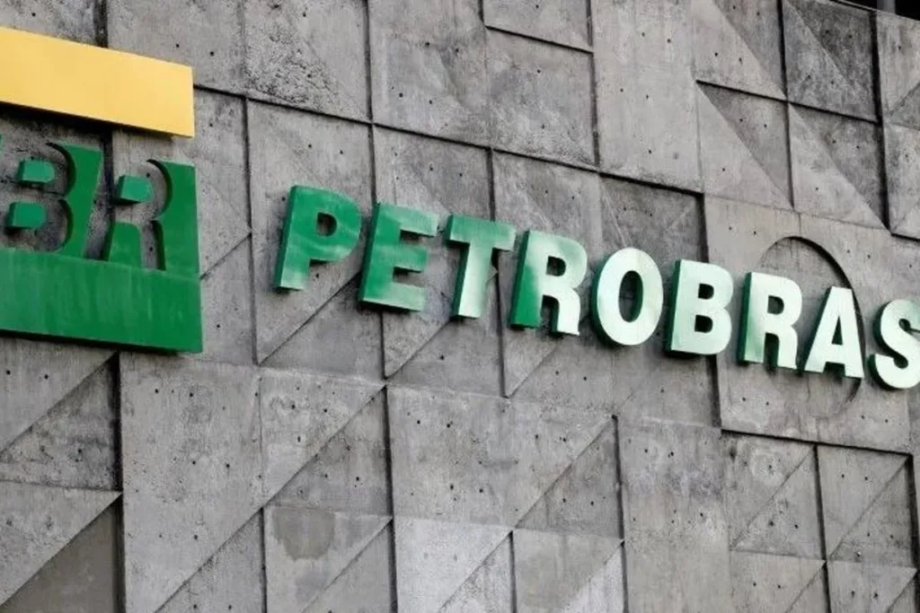 Petrobras (PETR4) registra maior produção da sua história no 2T26; veja detalhes