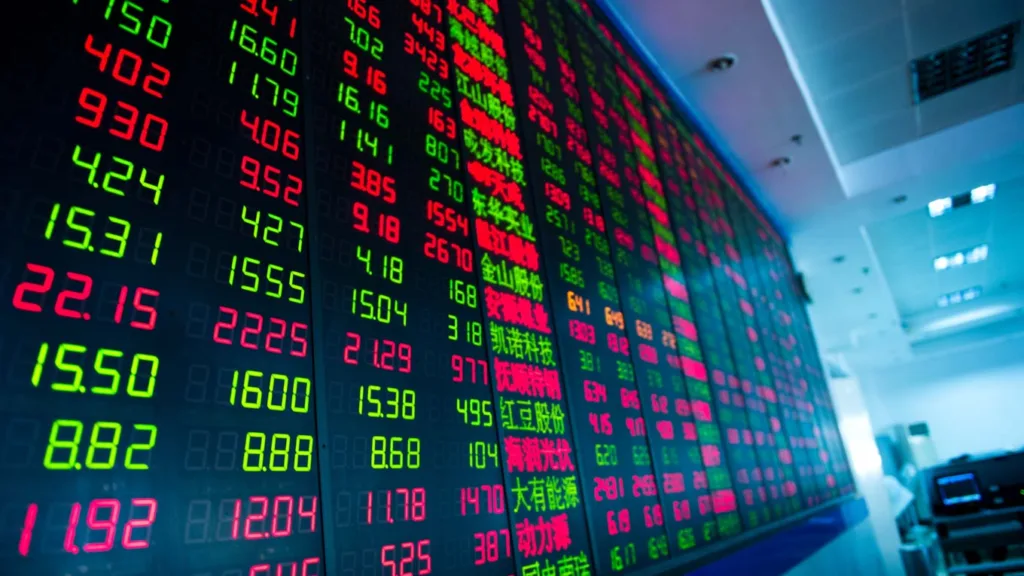 Ibovespa dribla pressão de Jackson Hole e fecha semana com alta de 2,71%