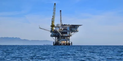 Petrobras (PETR4) anuncia proventos bilionários; veja valor por ação