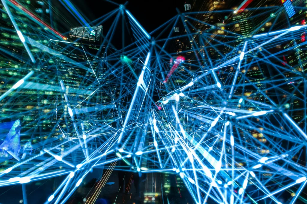Inteligência artificial corta falsos alertas pela metade na B3 (B3SA3)