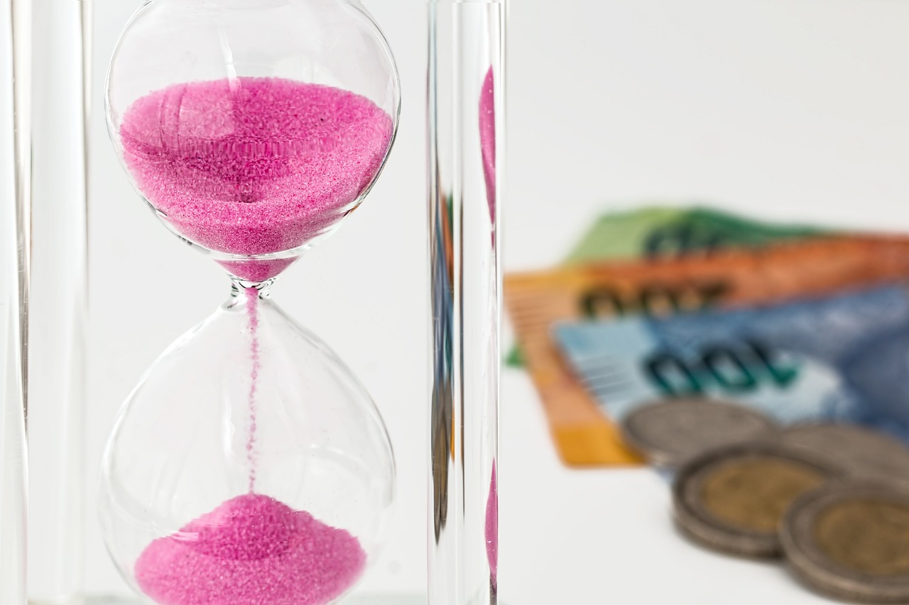 Como fazer o primeiro investimento? Aprenda como começar a investir do jeito certo
