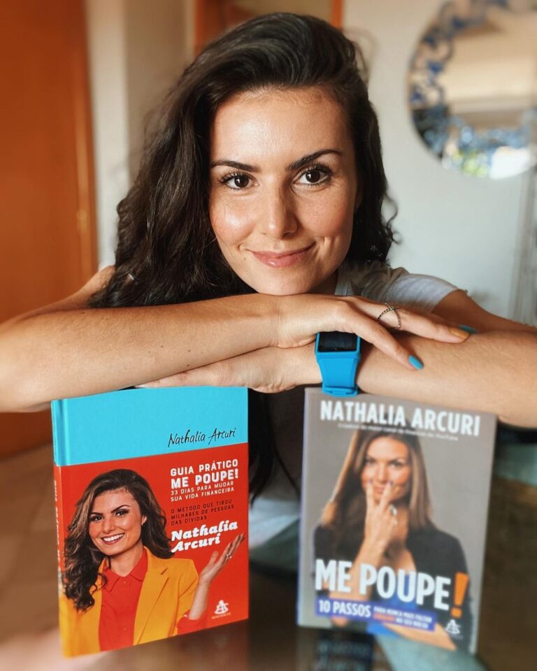 Nathalia Arcuri conheça a criadora do maior canal de finanças do mundo
