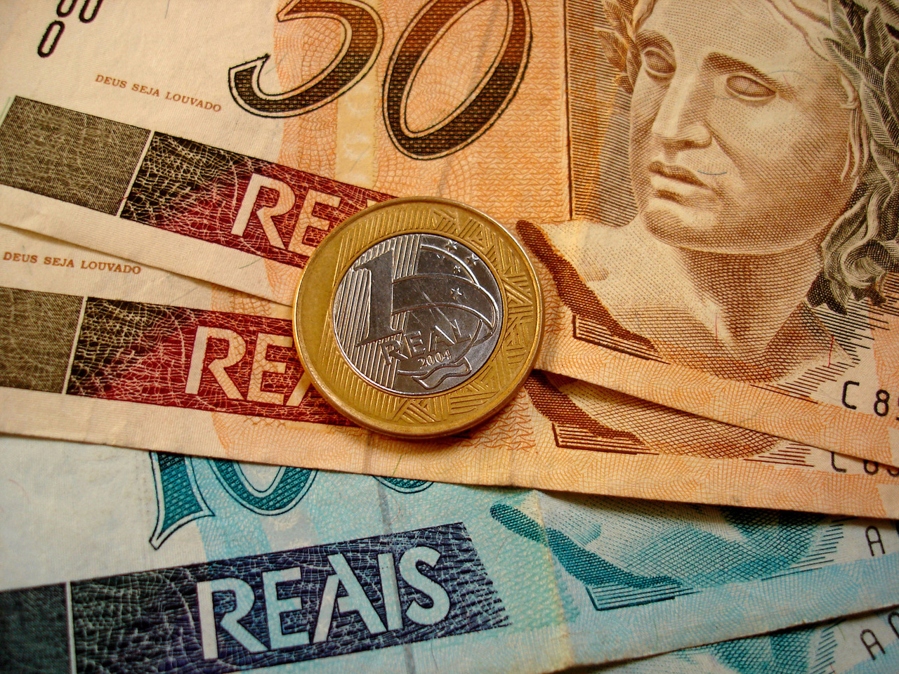 Dívida pública: entenda como ela pode afetar a economia de um país
