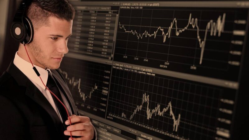 HTEK11: o que é e como funciona esse ETF do setor de saúde?