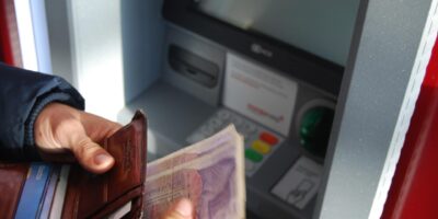 8 serviços bancários gratuitos que você precisa conhecer