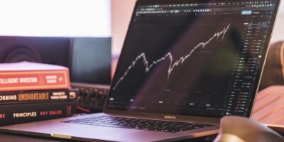 TOP 3 MELHORES AÇÕES para o SEGUNDO SEMESTRE