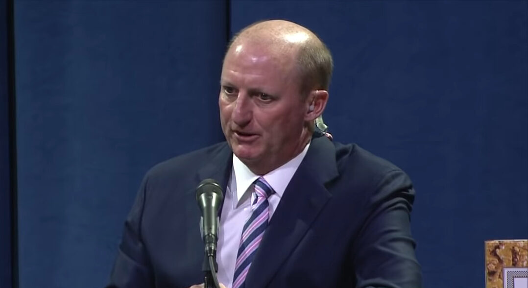 Greg Abel conheça presidente da Berkshire Hathaway Energy