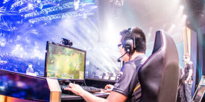 cropped-esports.jpg